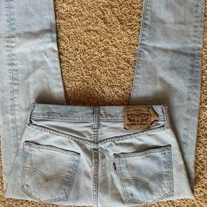Levi jeans